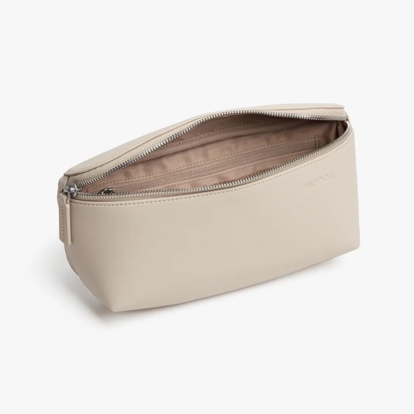 Monos Metro Sling in Ivory (Vegan Leather) - Picture 6 of 8